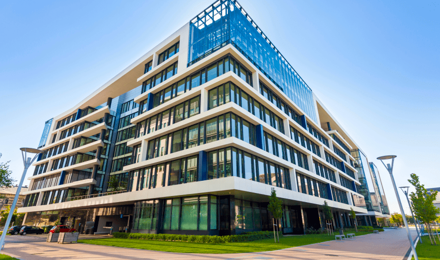 <p style="font-family: 'Poppins', sans-serif; font-weight: 700; font-size:24px;">REAL ESTATE CONSULTING</p>